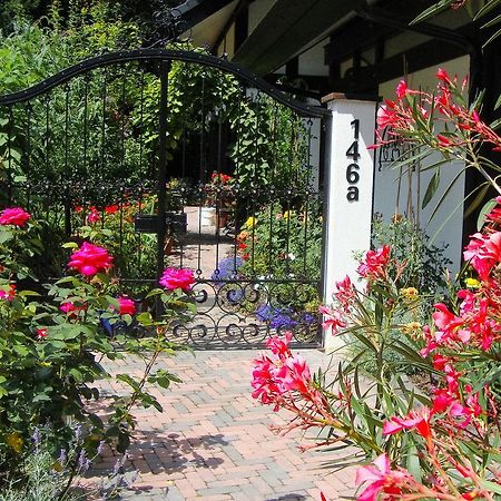 Vivere Ad Parcum - Bed And Breakfast Крефельд Экстерьер фото