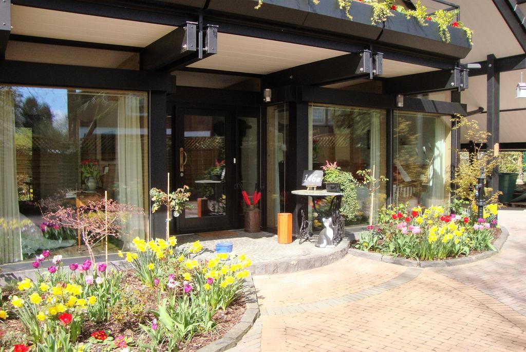 Vivere Ad Parcum - Bed And Breakfast Крефельд Экстерьер фото
